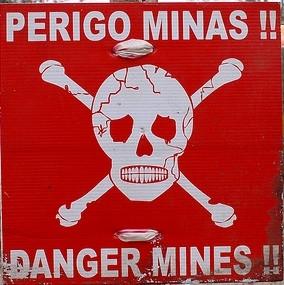 Give a gift that matters: a donation in your friend's name. Your $10 contribution to HALO will be used to support locally recruited deminers in Mozambique.